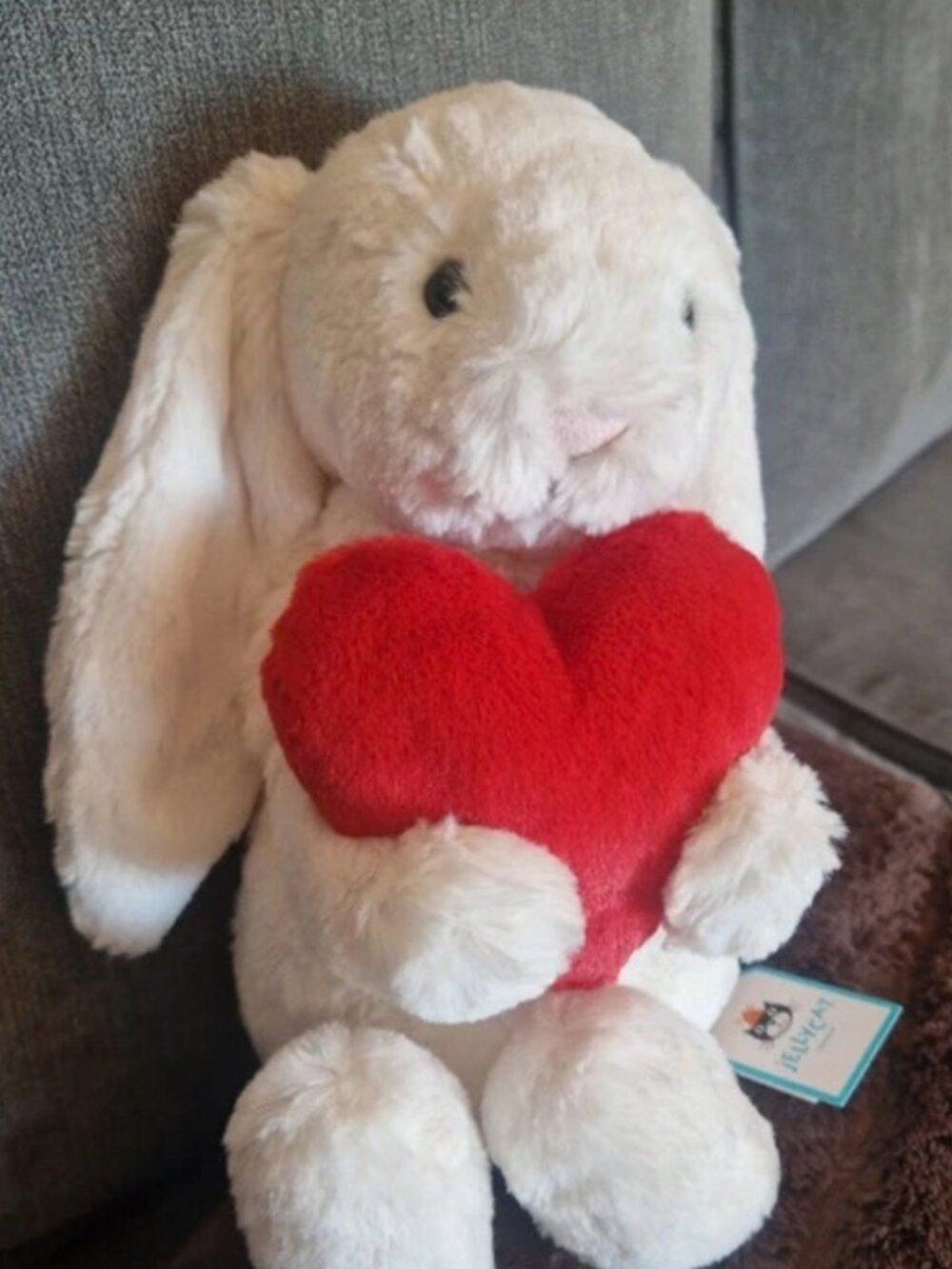 Jellycat Bashful Red Love Heart Bunny Plush Cream NWT